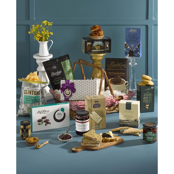 Thoughts & Indulgence Gift Hamper