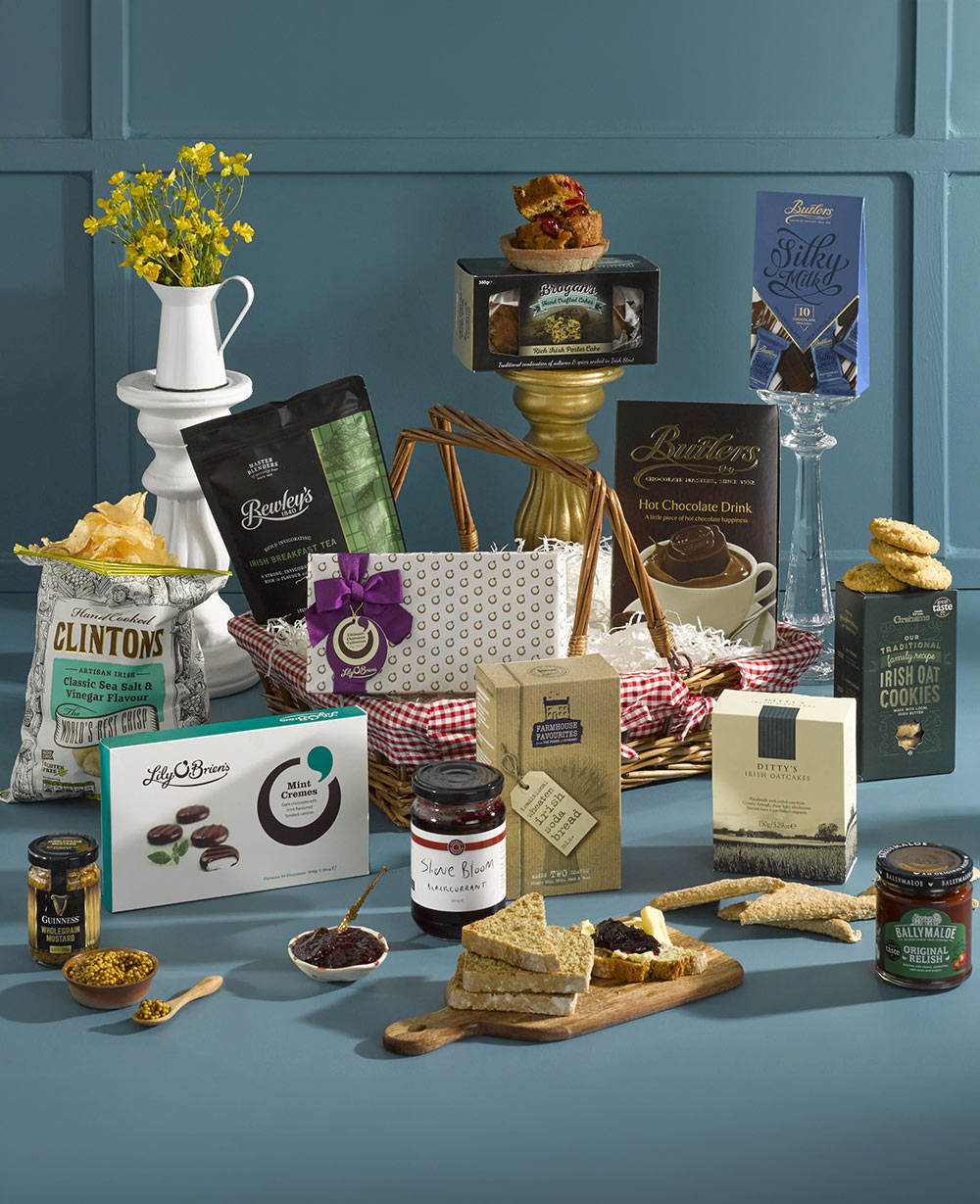 Thoughts & Indulgence Gift Hamper